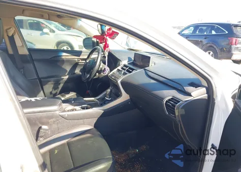 2018 Lexus Nx 300 z USA, uszkodzony, nr VIN JTJBARBZ2J2162883